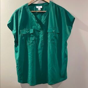 Jaclyn Smith Green Blouse with Mandarin Collar and Cuffed Cap Sleeves